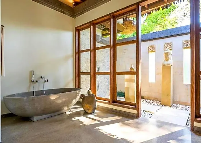 Stunning 2 Bedroom Private With Garden View * 德格拉朗