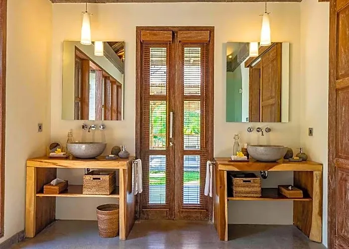 Stunning 2 Bedroom Private With Garden View